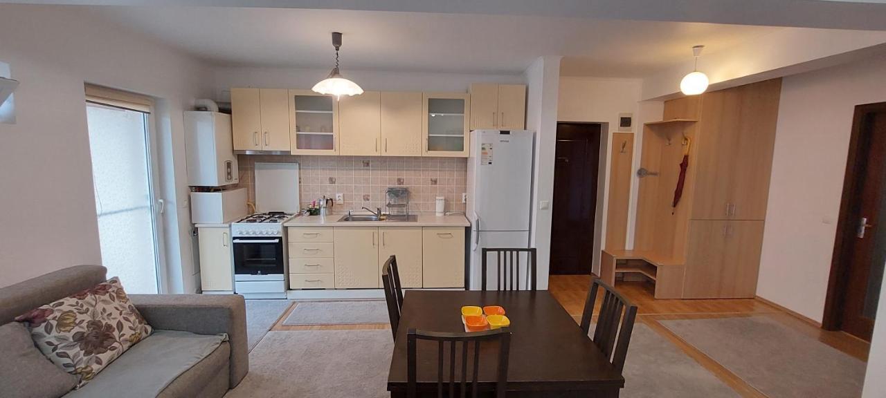 Apartament Cu 3 Camere Клуж-Напока Екстериор снимка